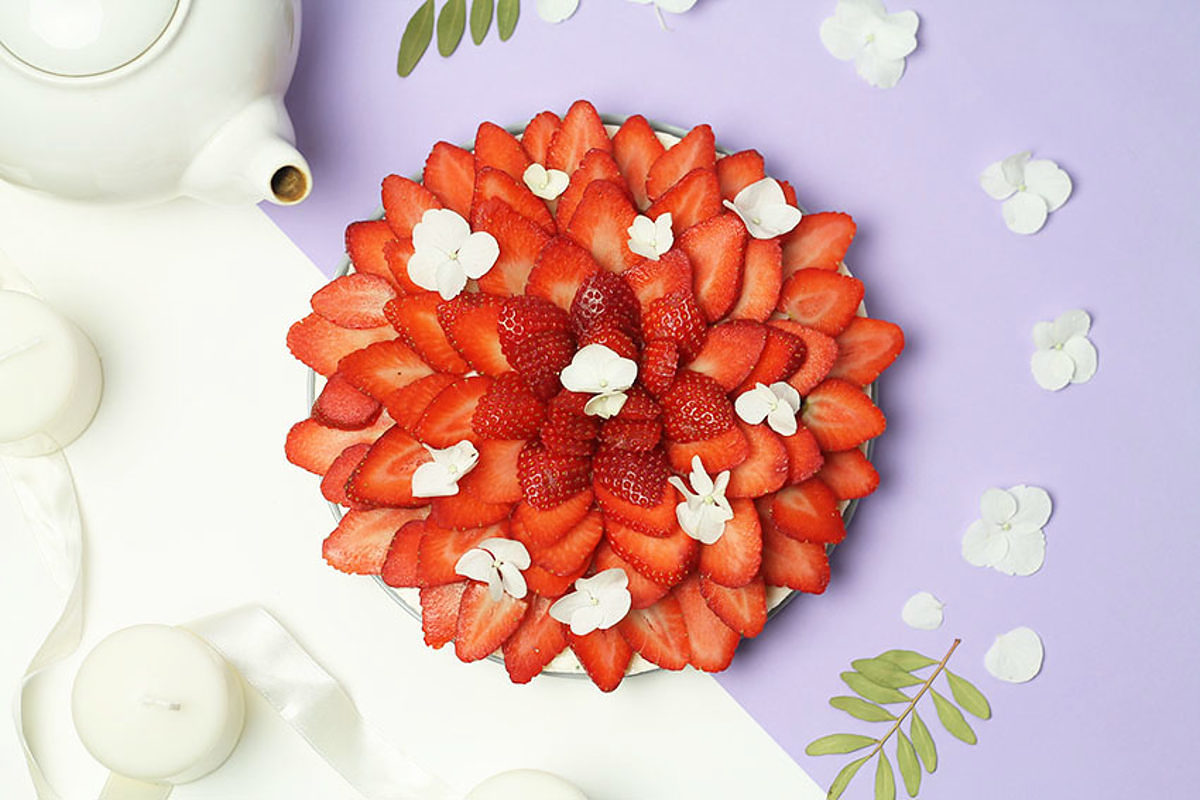Cheesecake sans gluten aux fraises et à la fleur d'oranger - Cuisine - Le journal de Saxe x Miss Blemish