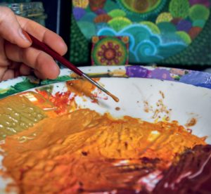 Mandala en peinture acrylique : 4 points clés pour réussir
