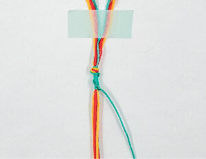 tuto bracelet brésilien rond à 3 couleurs enfant