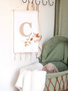 idée déco chambre bébé DIY en feutrine