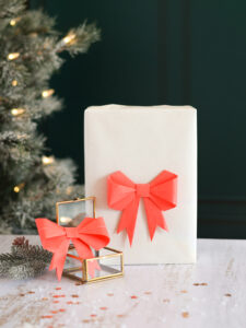 décoration de Noël à fabriquer en papier noeud origami